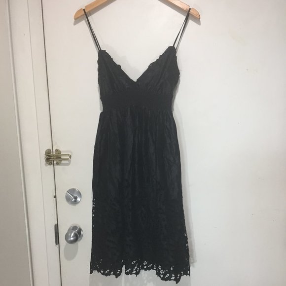 BCBG MIDI SILK LACE DRESSES SIZE XS - Picture 2 of 12